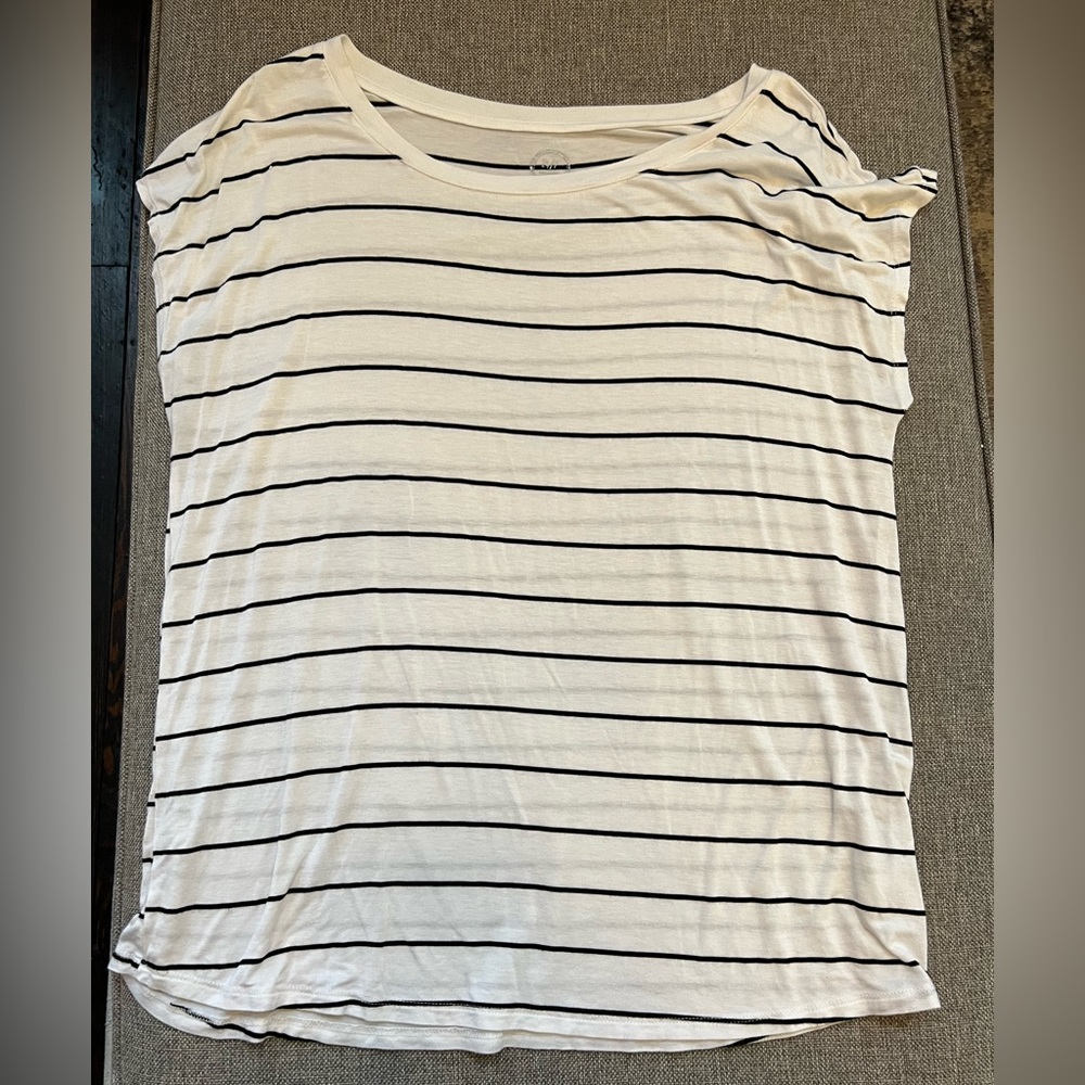 Black White striped Maurice’s 24/7 tee